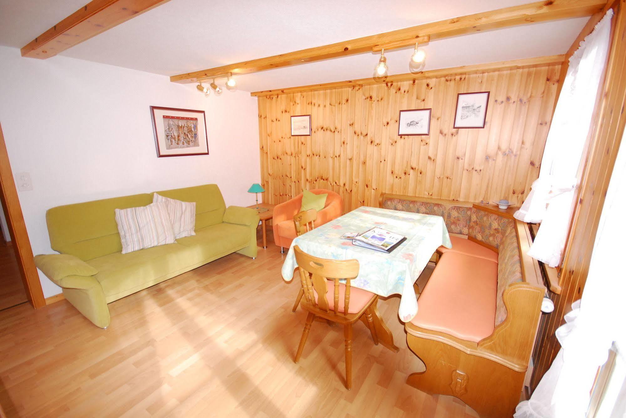 Chalet Alpenruh サース フェー エクステリア 写真